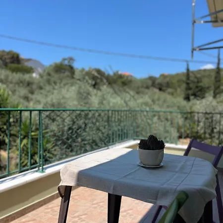 Holiday home Iliotropio
